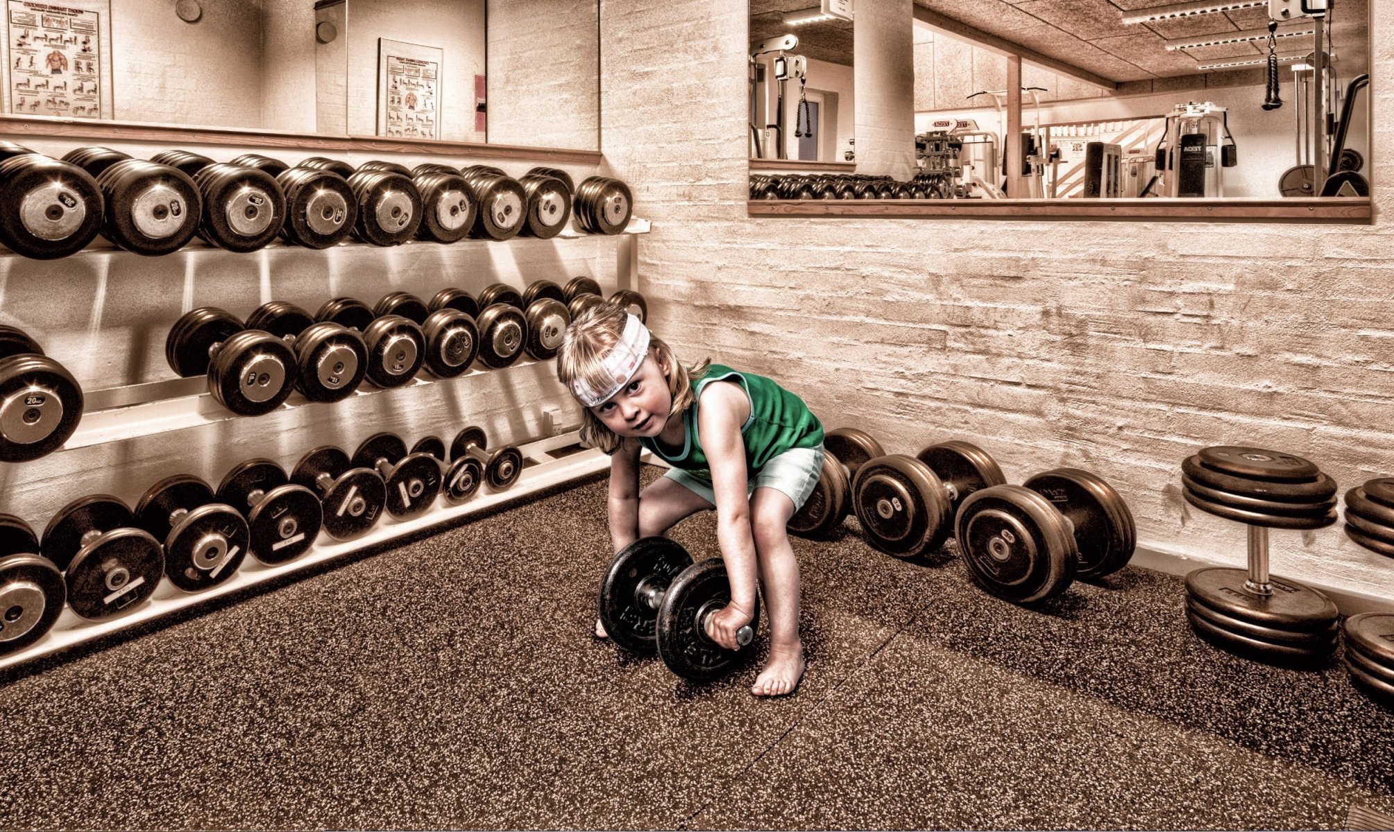 salle de gym haltères