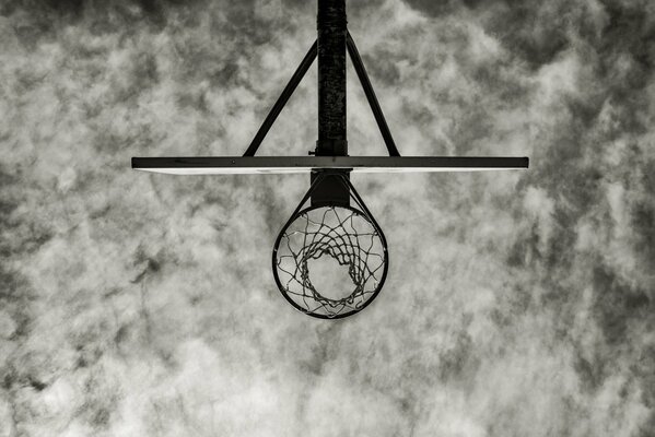 An unusual view of the basketball hoop