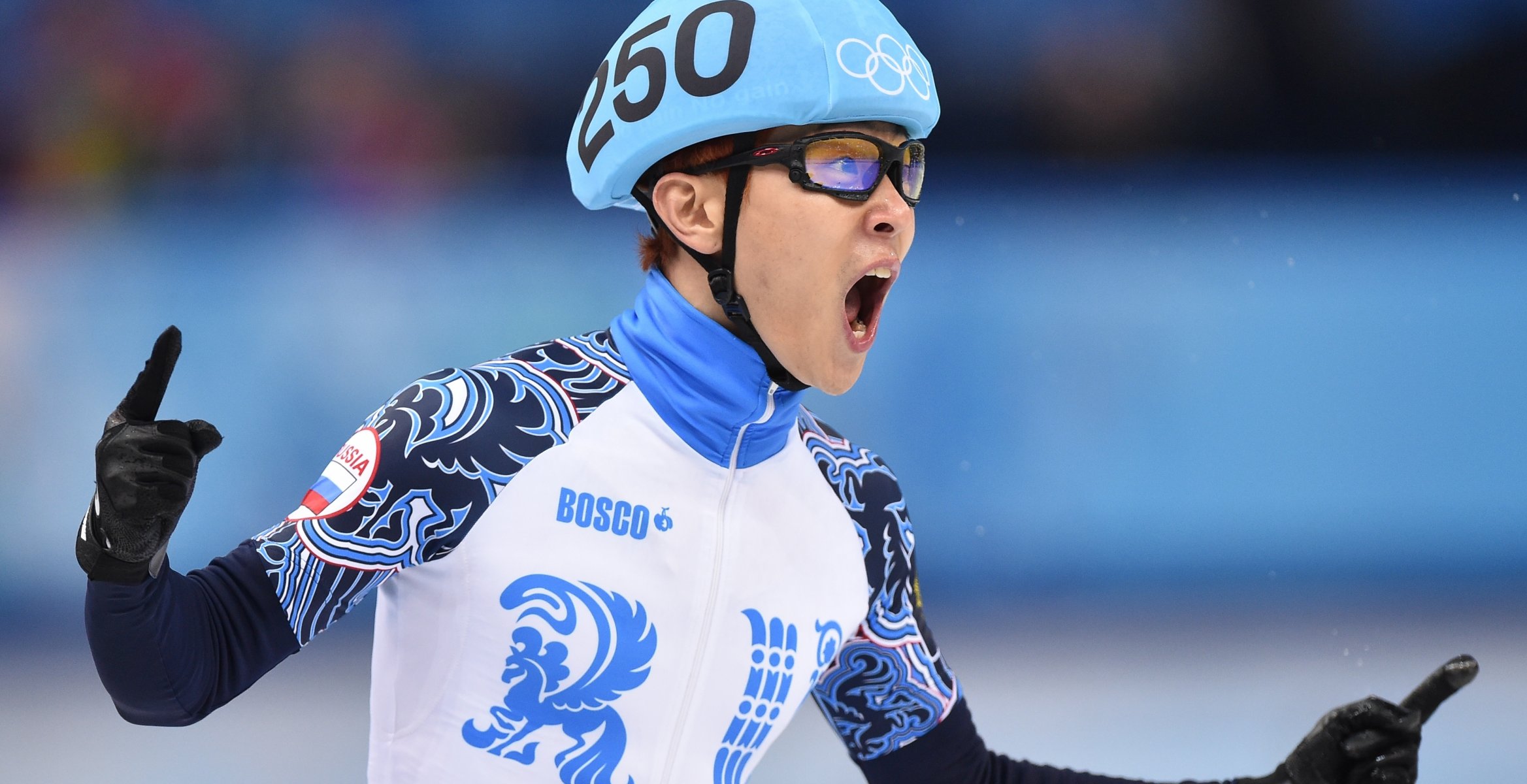 victor an victor an short track sieger sechsfacher olympiasieger sotschi 2014 sotschi 2014 olympische winterspiele xxii olympischen winterspiele sotschi 2014 russland helm sieg bosco