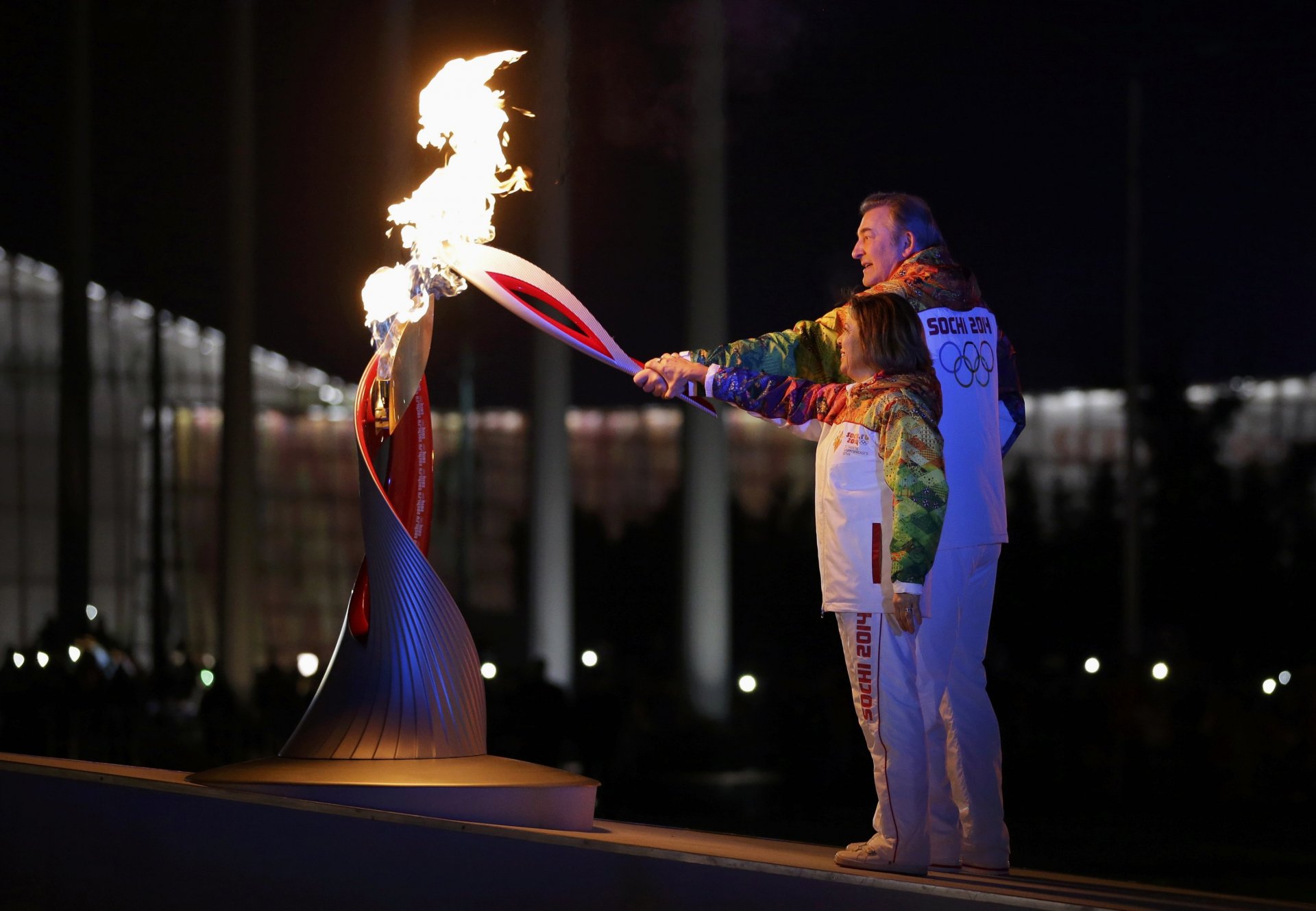 ochi competition 2014 vladislav tretiak irina rodnina torch olympic torch