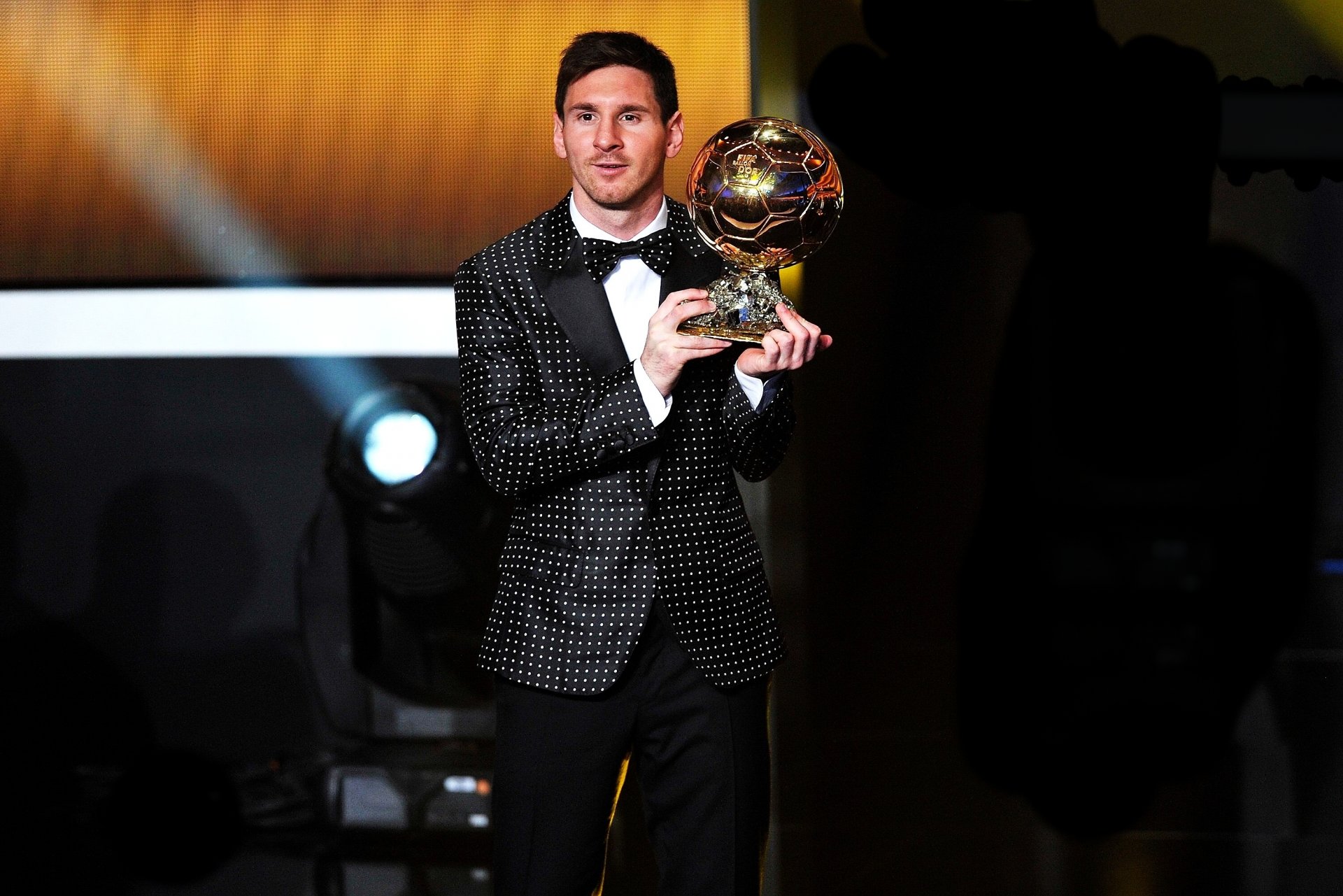 lionel messi león leo balón d or 2012 premios futbolista estrella fc barcelona barcelona deporte fútbol