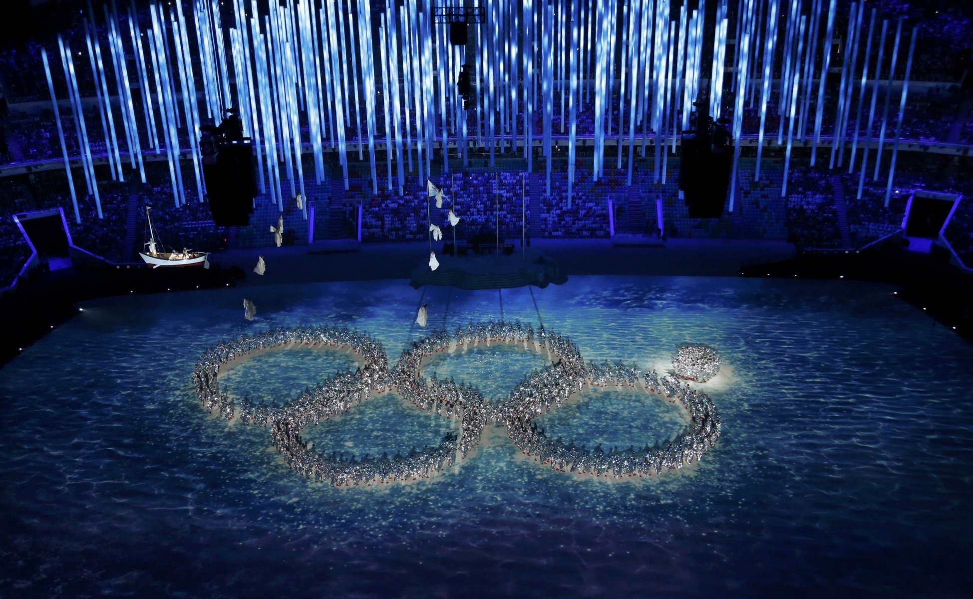 sochi 2014 ceremonia cerrar olímpico juegos anillos no meme rusia fisht estadio hombre broma juegos olímpicos olímpicos cierre gente ironía