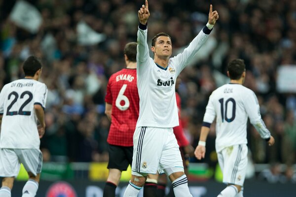 Cristiano Ronaldo en un partido de fútbol