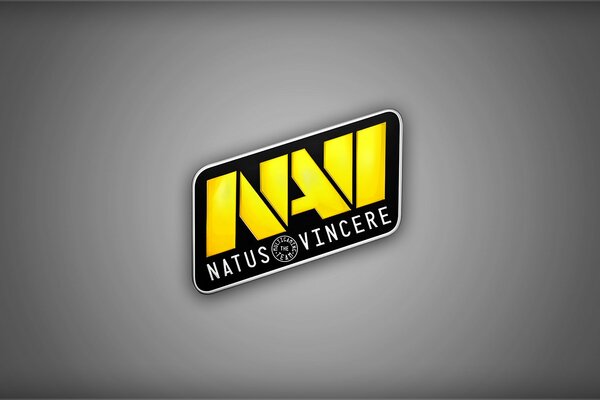 Logotipo de los Campeones natus vincere