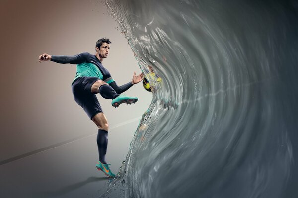 Footballer Ronaldo, sea wave