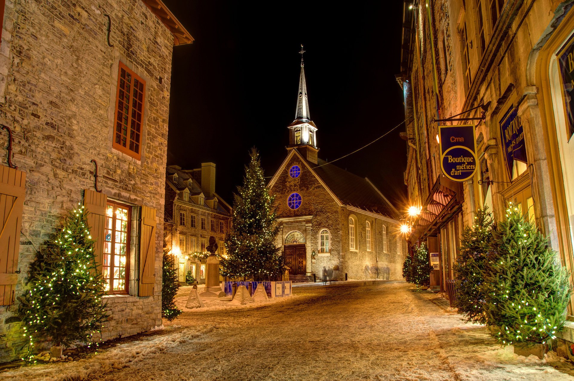 kanada quibeck silvester nacht girlanden weihnachtsbäume