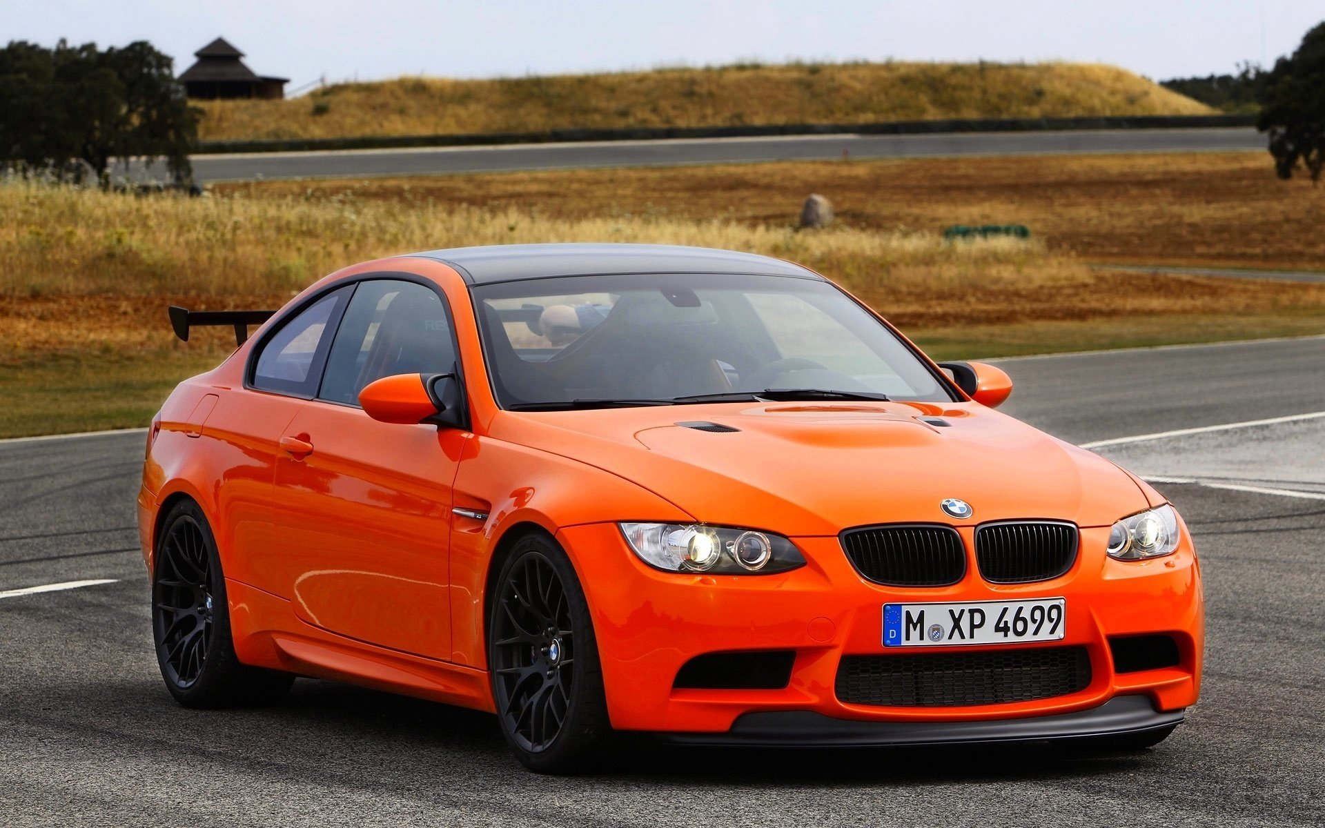 bmw faros frente capó naranja logotipo m3 bmw gts auto