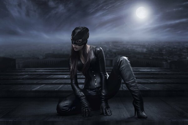 The idea of an unusual photo shoot for those who feel like a catwoman