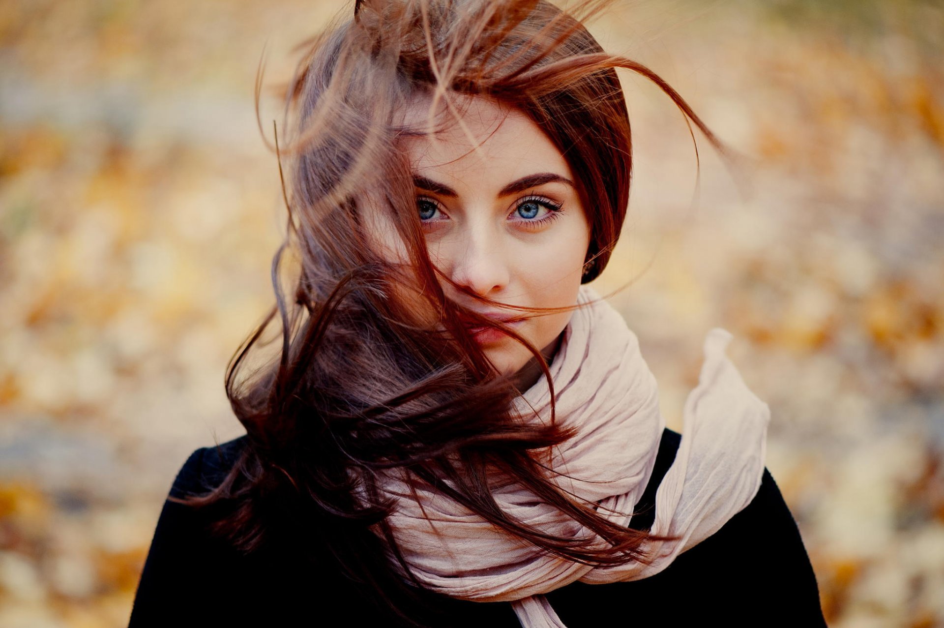 girl autumn park brunette portrait