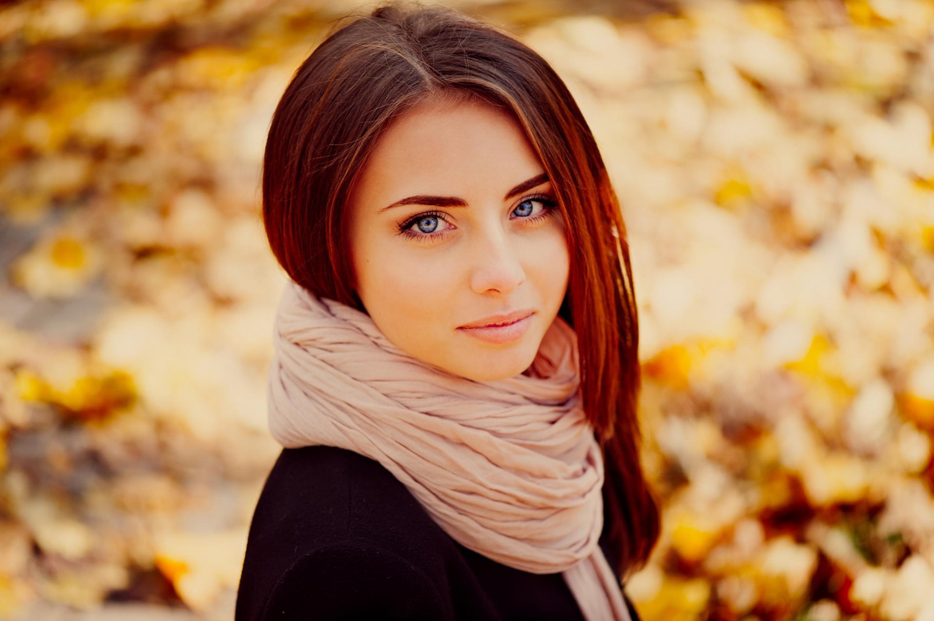 girl autumn park brunette portrait