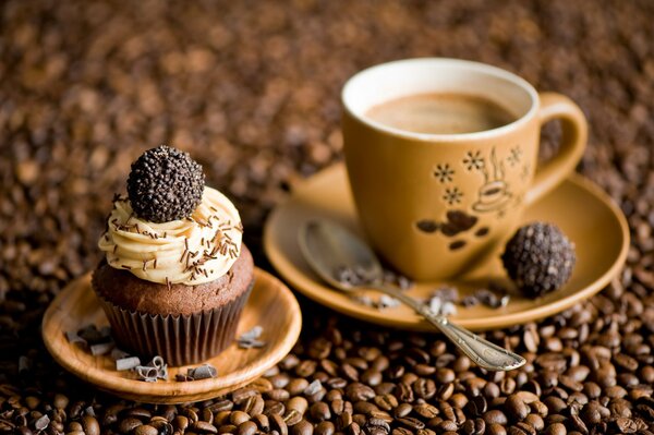 Cupcake appetitoso per un delizioso caffè