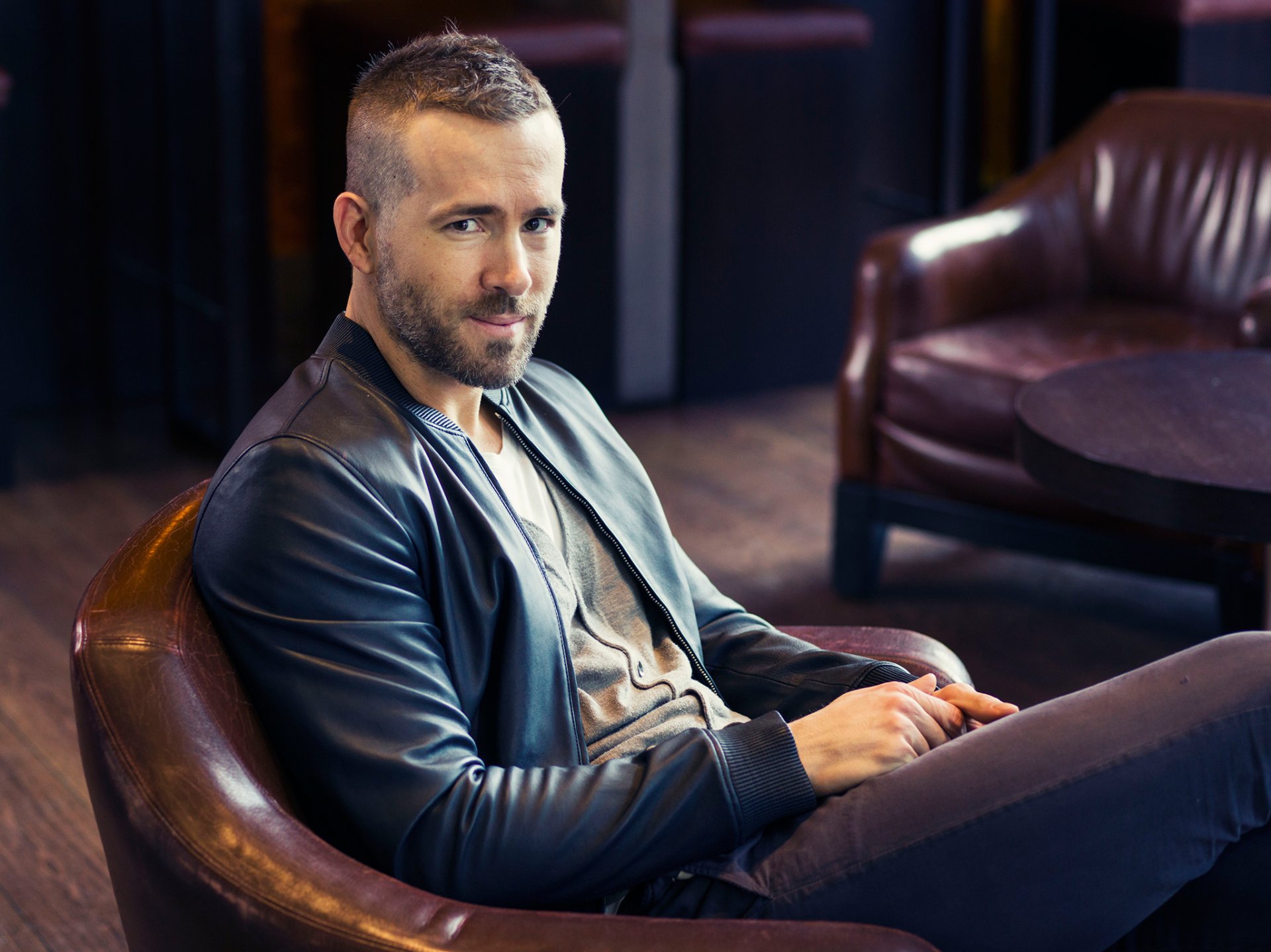 ryan reynolds actor chair table photoshoot victoria will