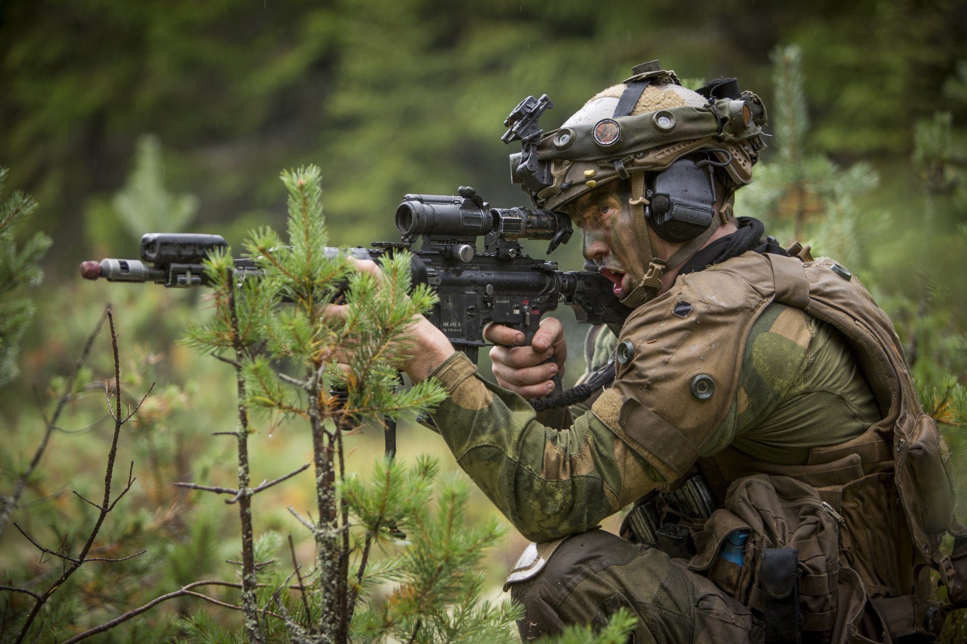 norwegische armee soldat waffe