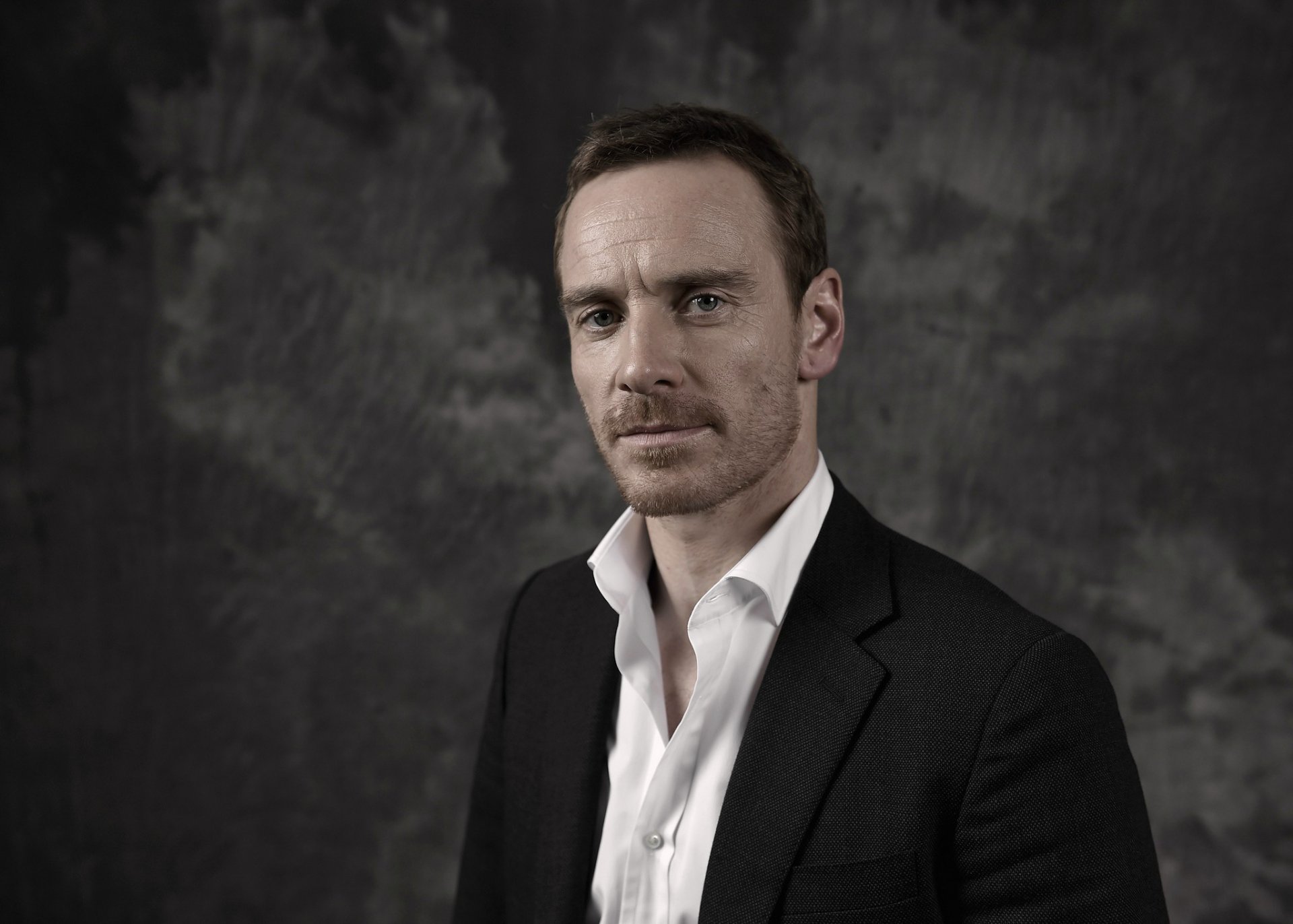 michael fassbender actor sesión de fotos para la película steve jobs fotógrafo gareth cattermole