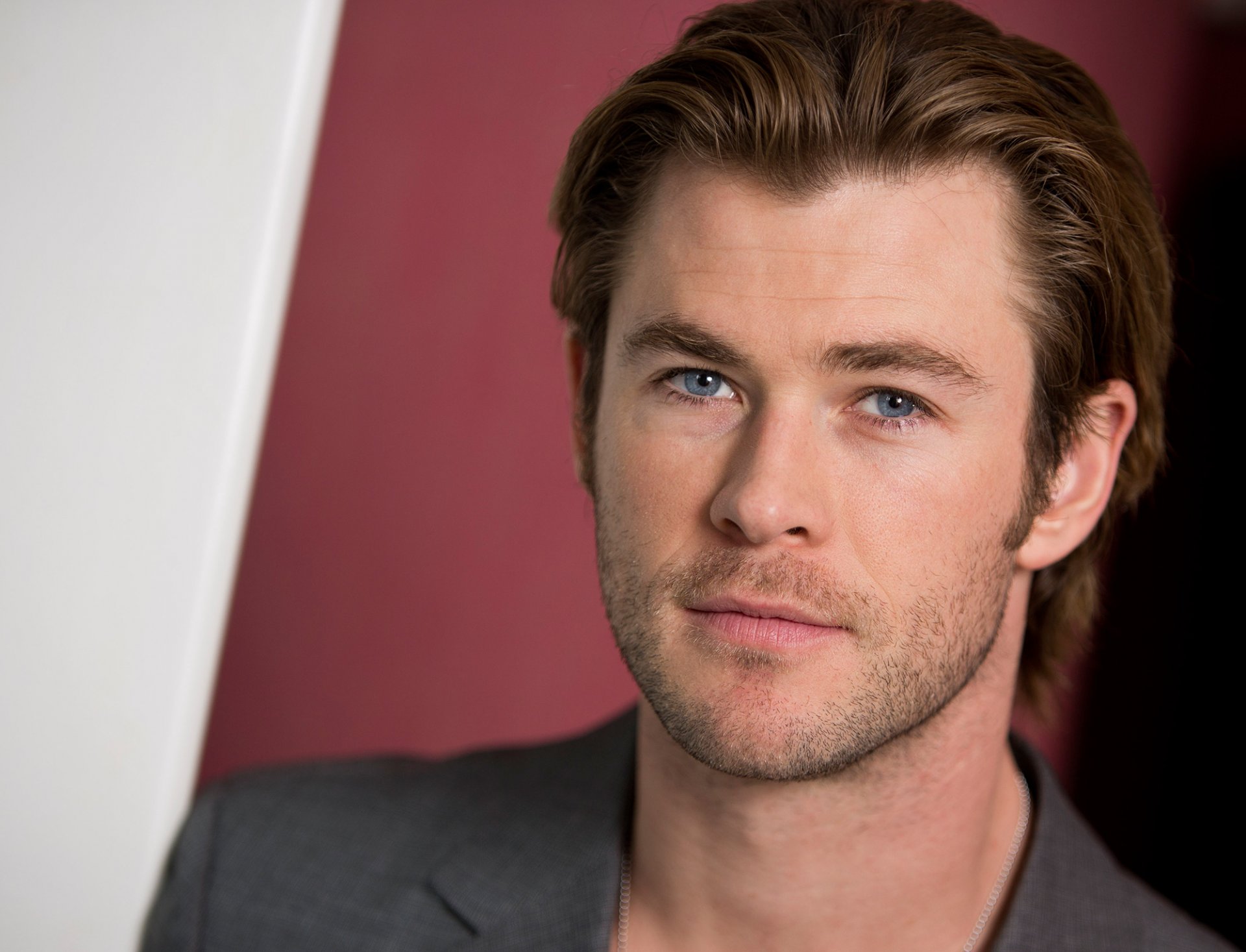 chris hemsworth attore foto primo piano bokeh fotografo brian ah