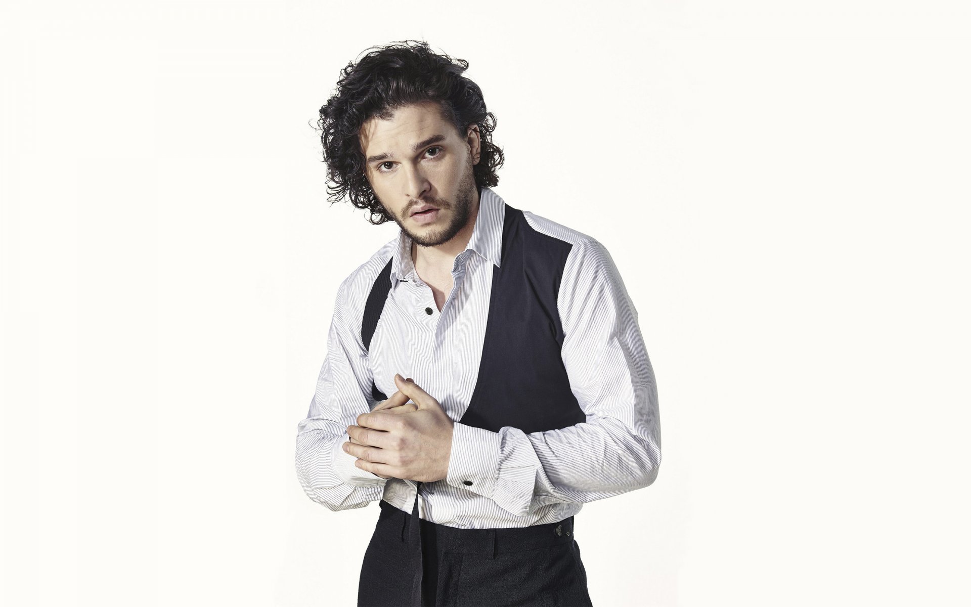 kit harington kit harrington attore camicia sfondo bianco fotografo dean chalkley giornale osservatore 2015