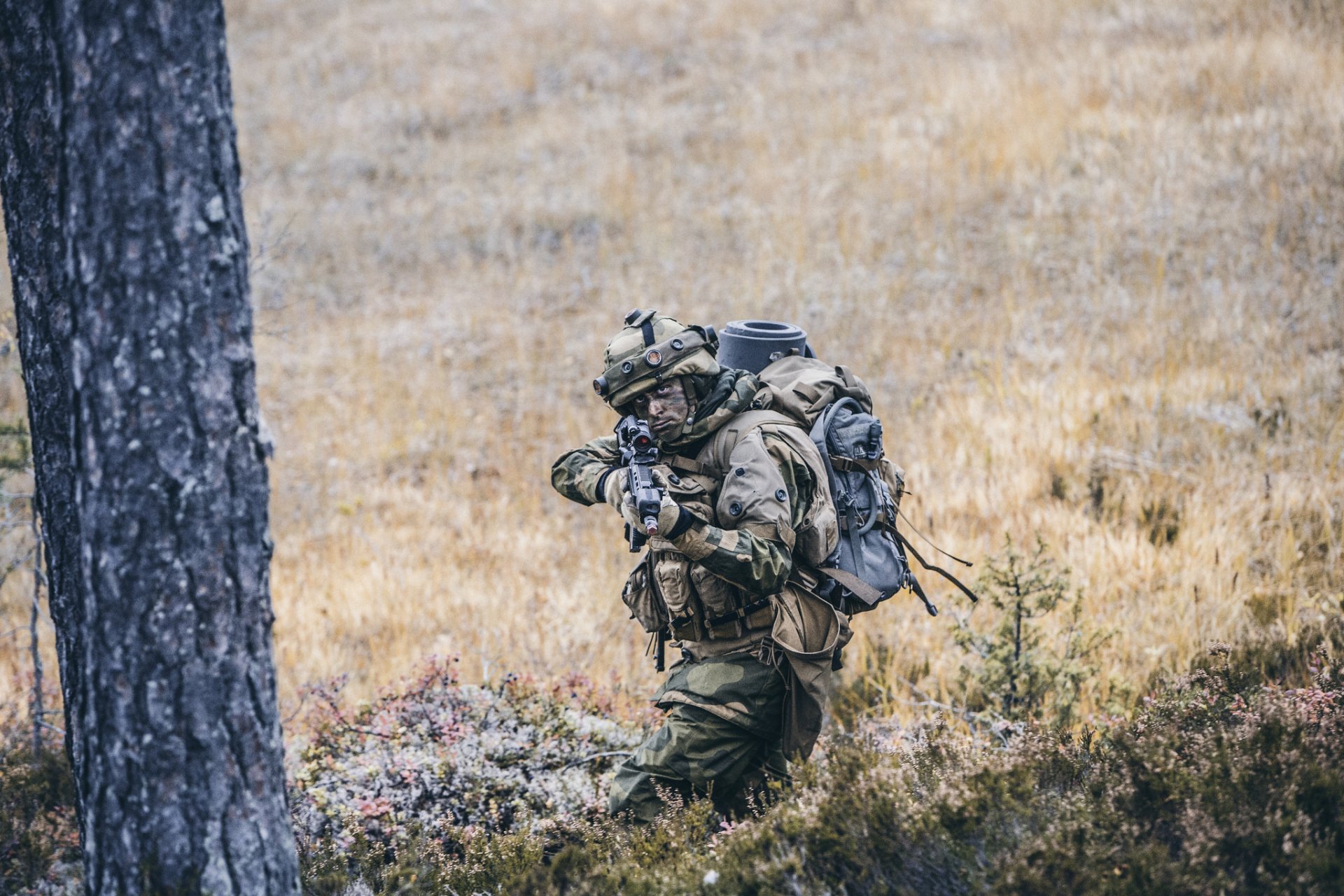 norwegische armee soldat waffe