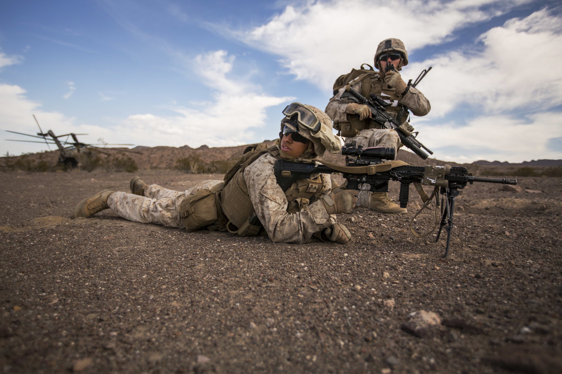 soldats armée armes