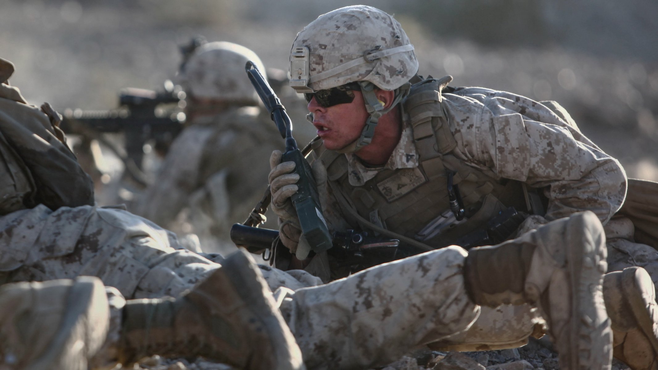 soldats armes armée