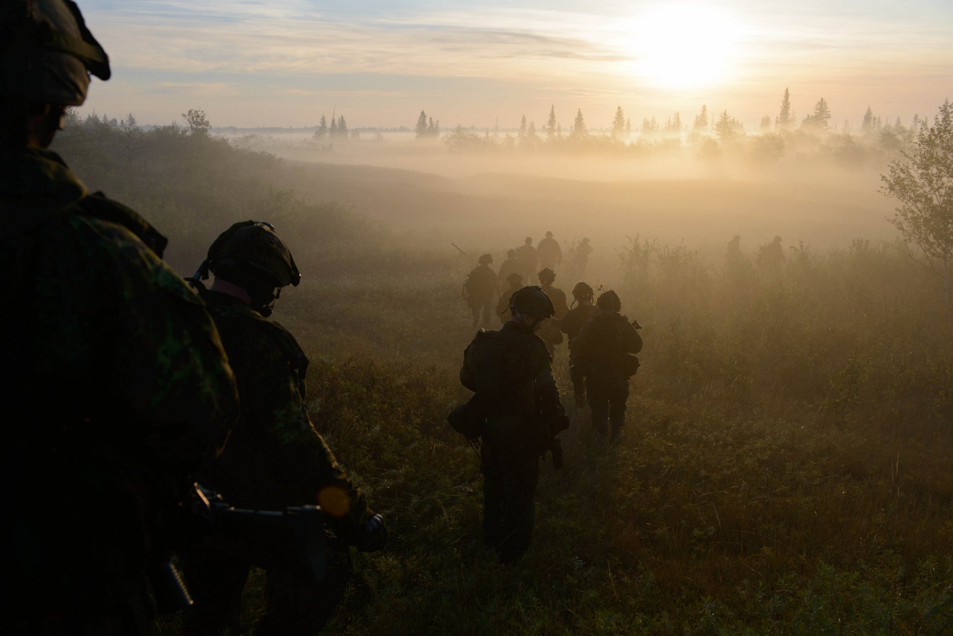 kanadische armee soldaten nebel