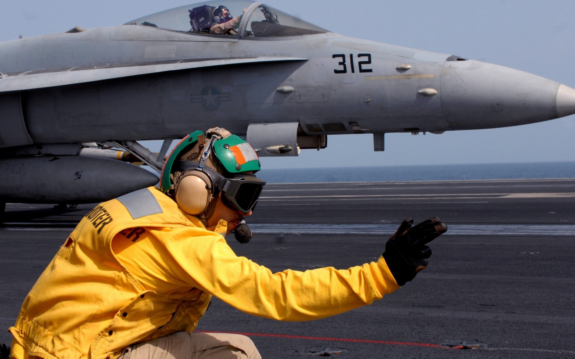 uniforme avion équipement de protection individuelle