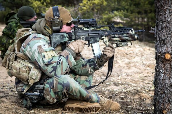 Thème militaire des forces spéciales lettones