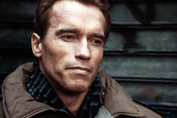 Arnold Schwarzenegger est bon à la fois en tant qu acteur et en tant qu homme