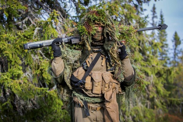 Norwegian Army soldier on exercises