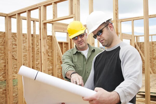 Les constructeurs discutent des modalités de travail