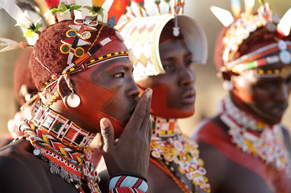 Vêtements nationaux des guerriers du Kenya