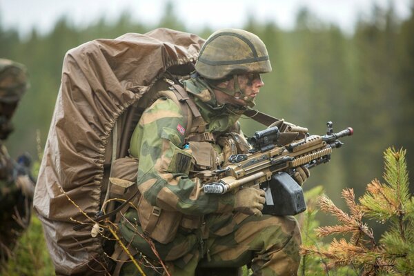 Spezialisierter Soldat im Einsatz