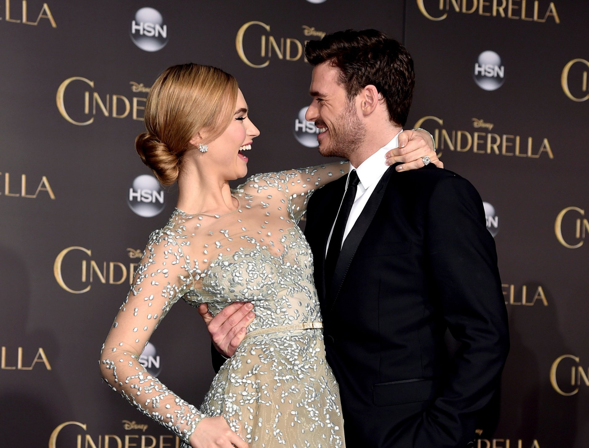 lily james kopciuszek premiera richard madden