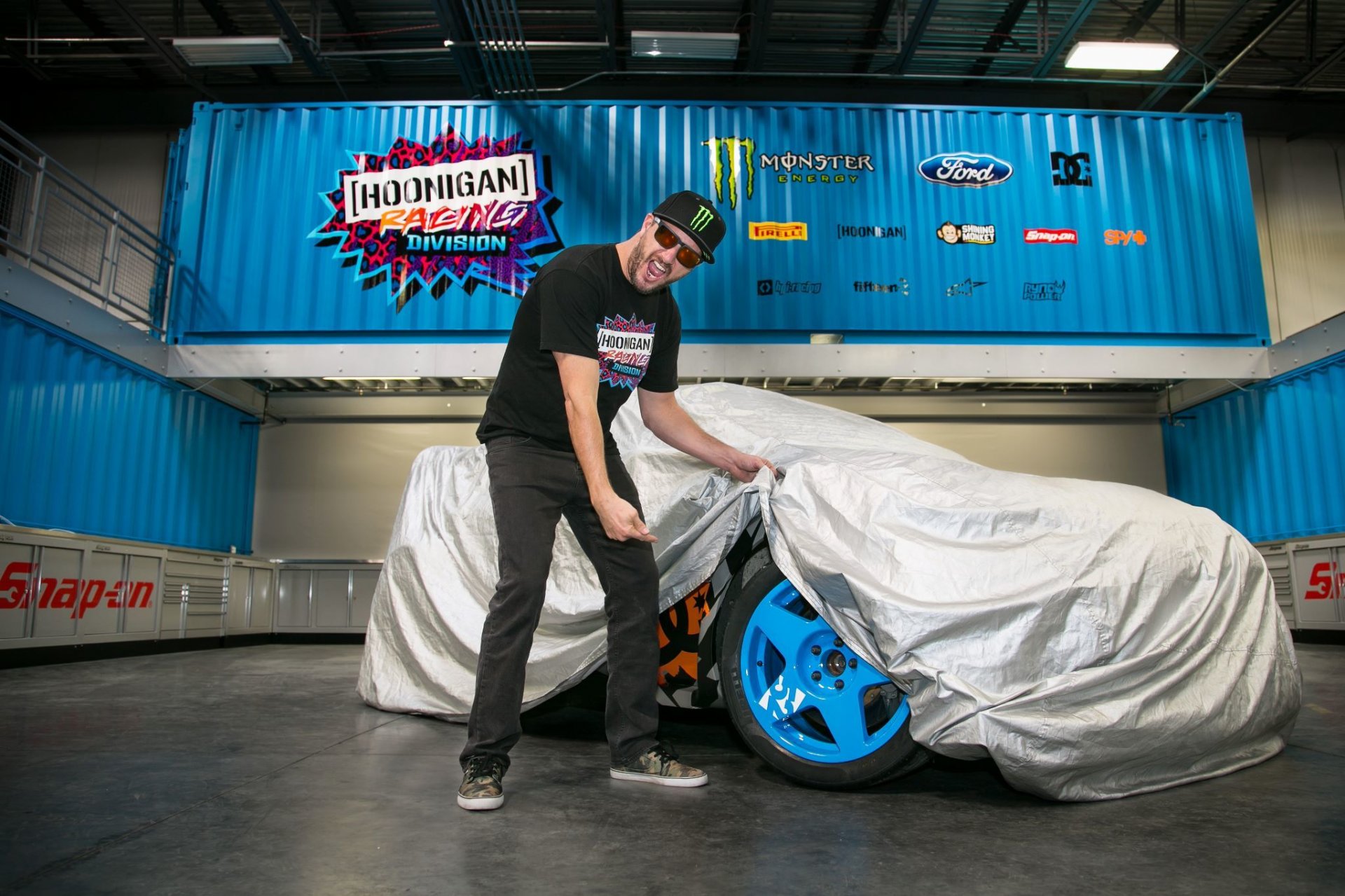 ken block ford fiesta hoonigan rennen