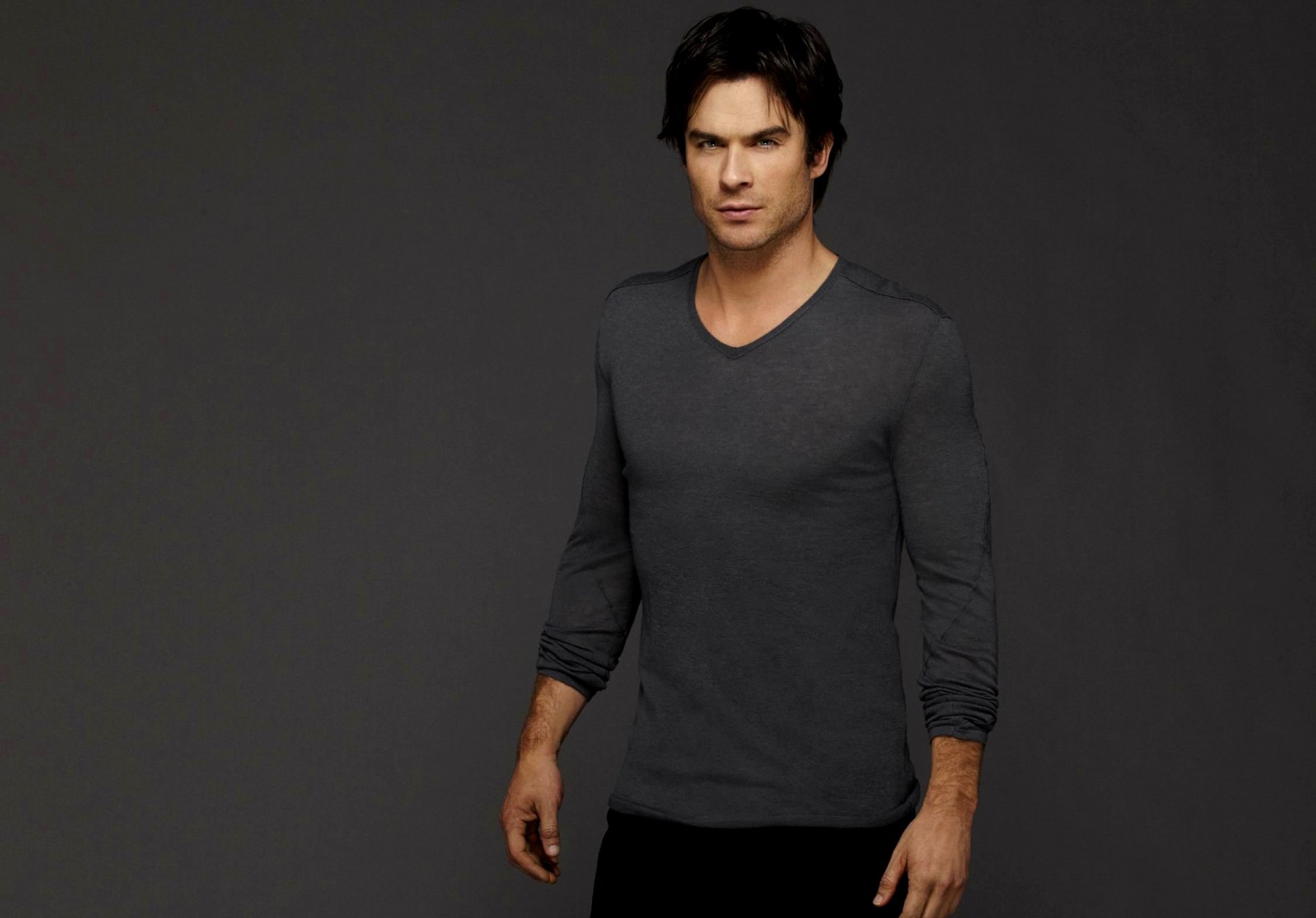 the vampire diaries stagione 6 serie tv damon salvatore maschio brunet attore ian somerhalder ian somerhalder sfondo grigio