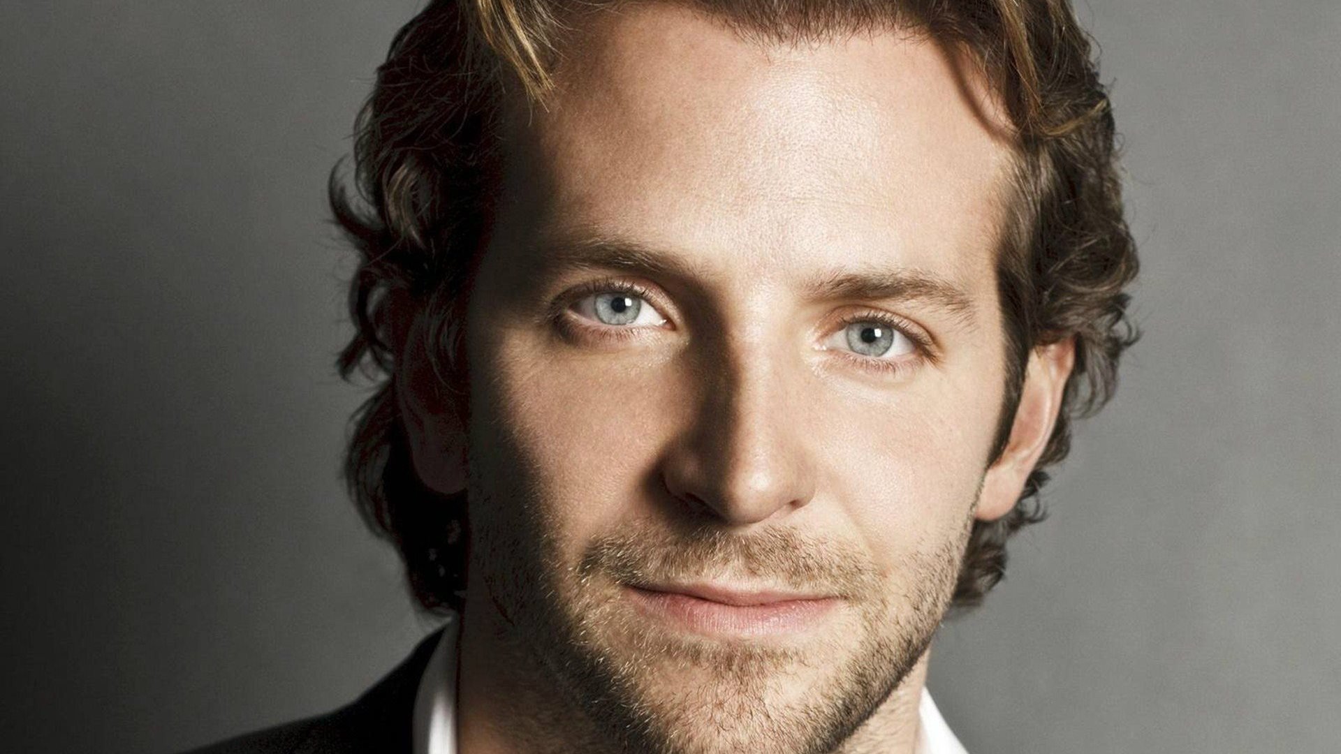 bradley cooper actor 2015 celebrity face photo