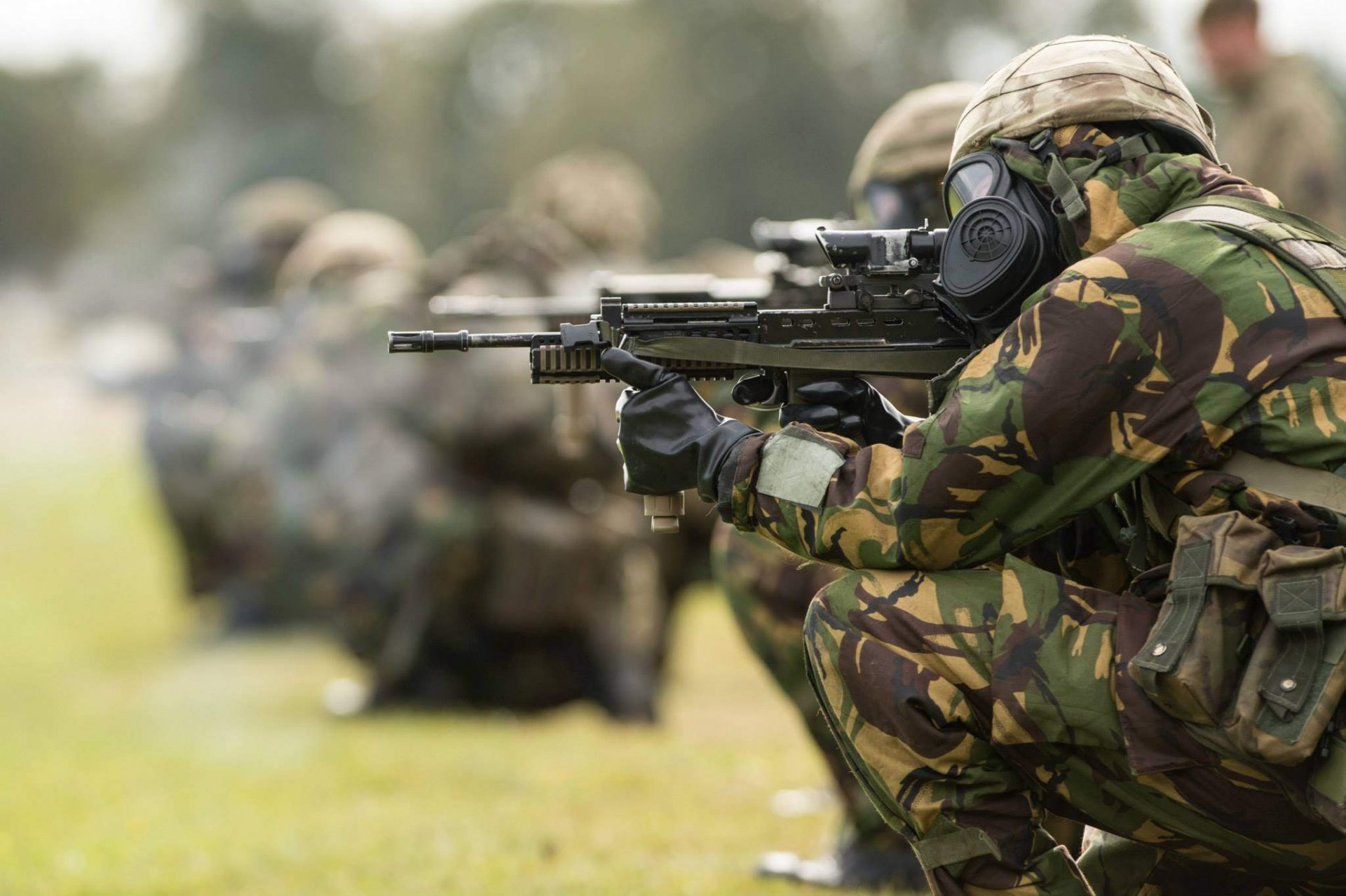 armée armes soldats