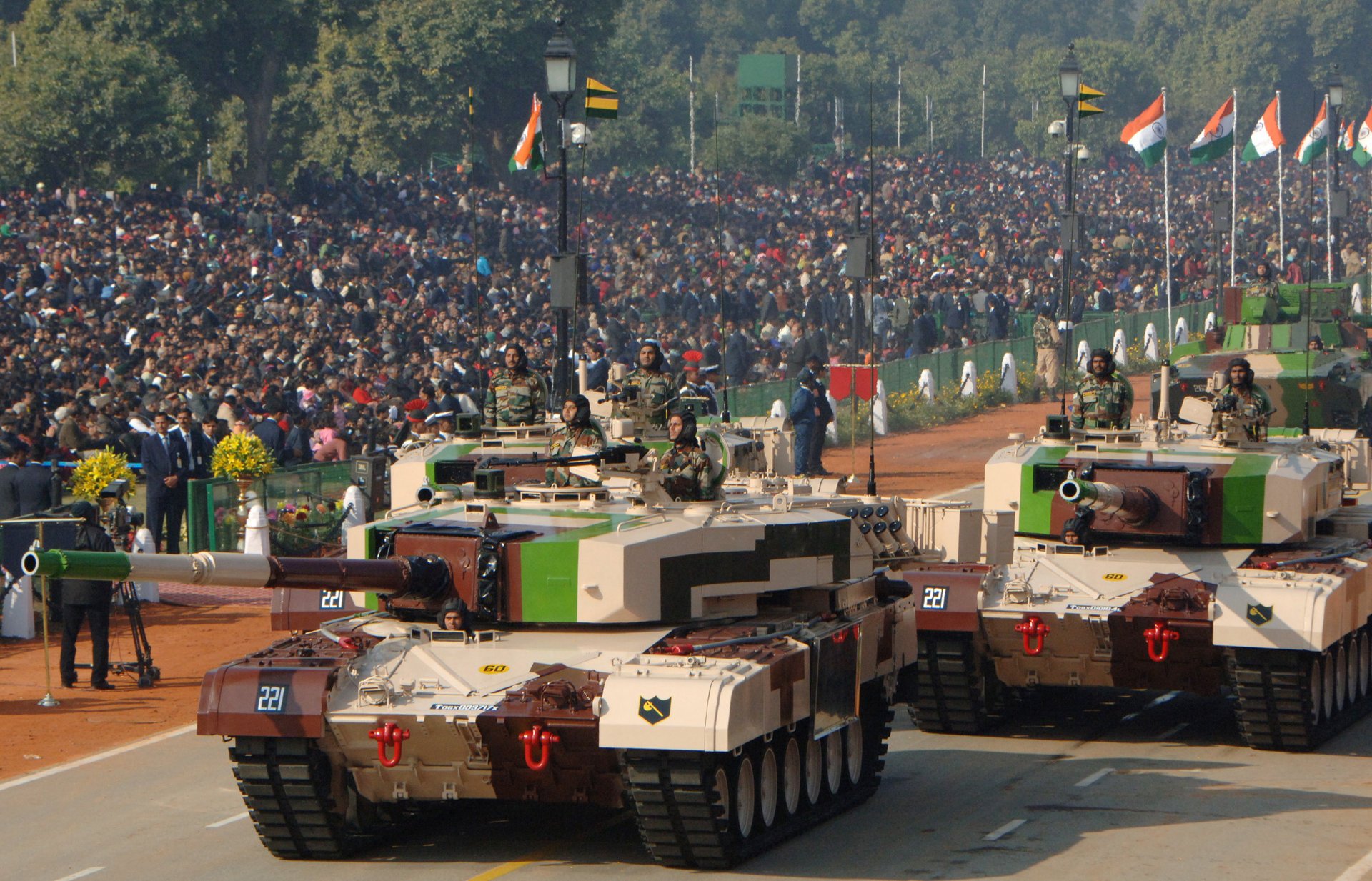 battle tank arjun mk ii india main