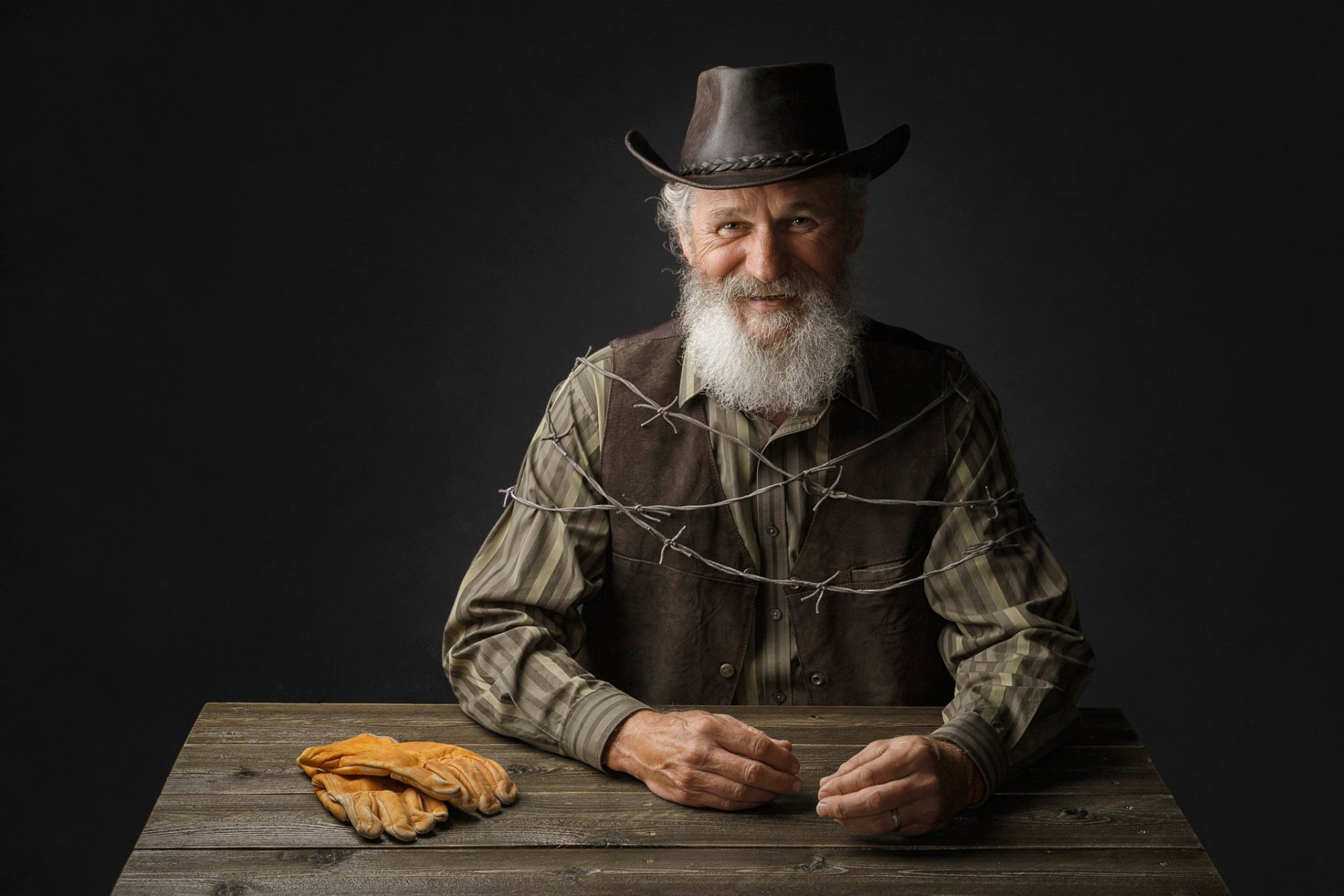 dziadek portret drut rękawiczki studio