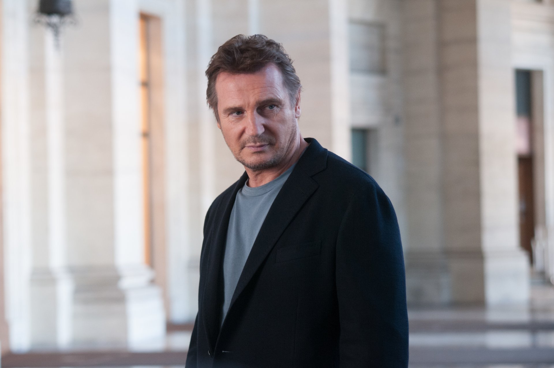 liam neeson tercera persona tercera persona