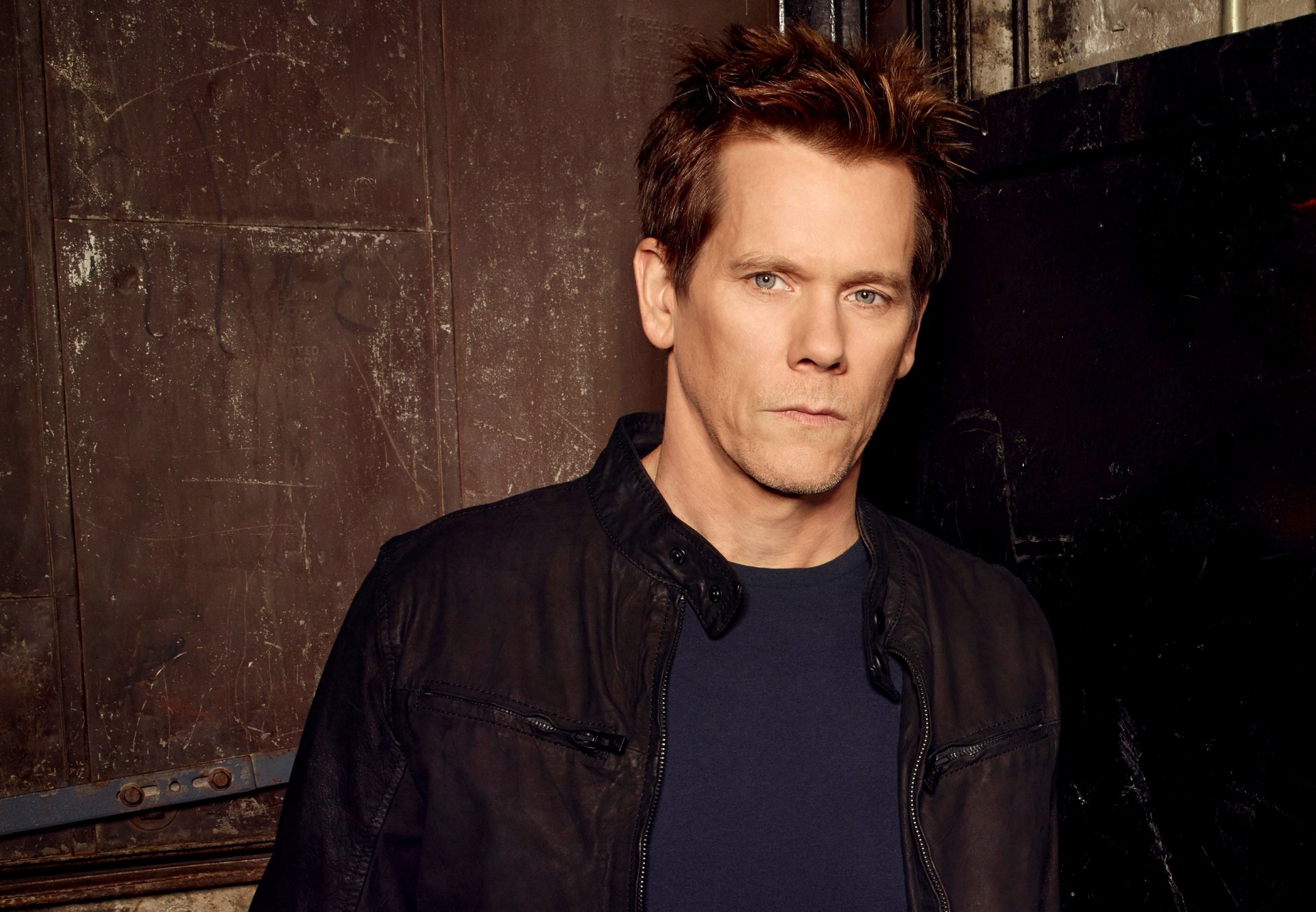 kevin bacon uomo faccia serie tv come segue seguaci ryan hardy