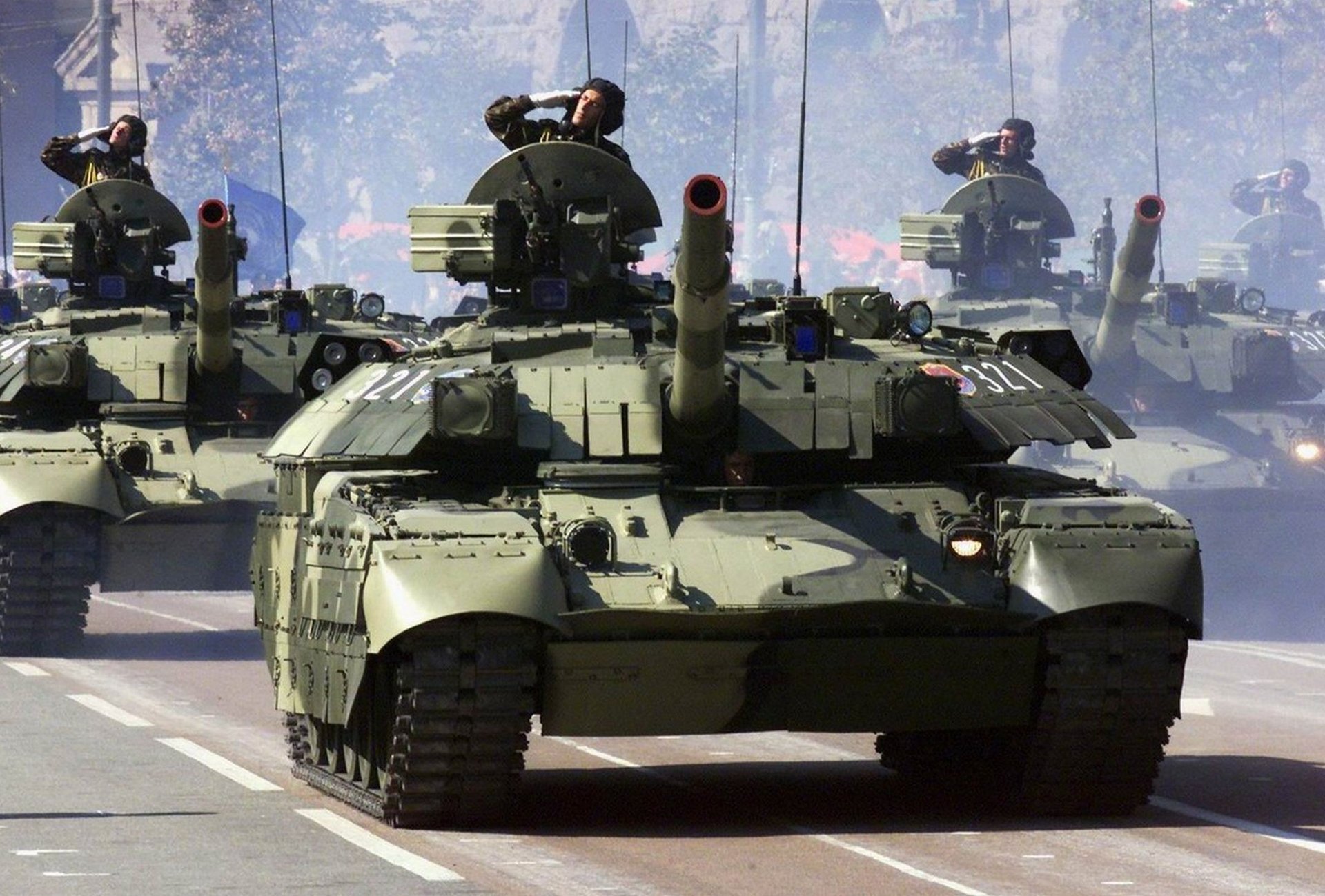 ukraine principal moyen char de combat t 64m bulat khreshchatyk parade kiev