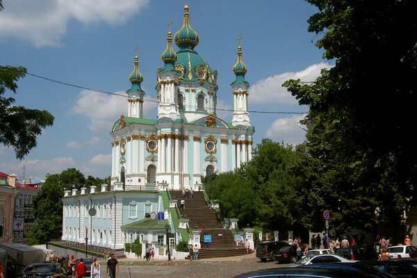 Спуск при Андреевский церкви в Киеве