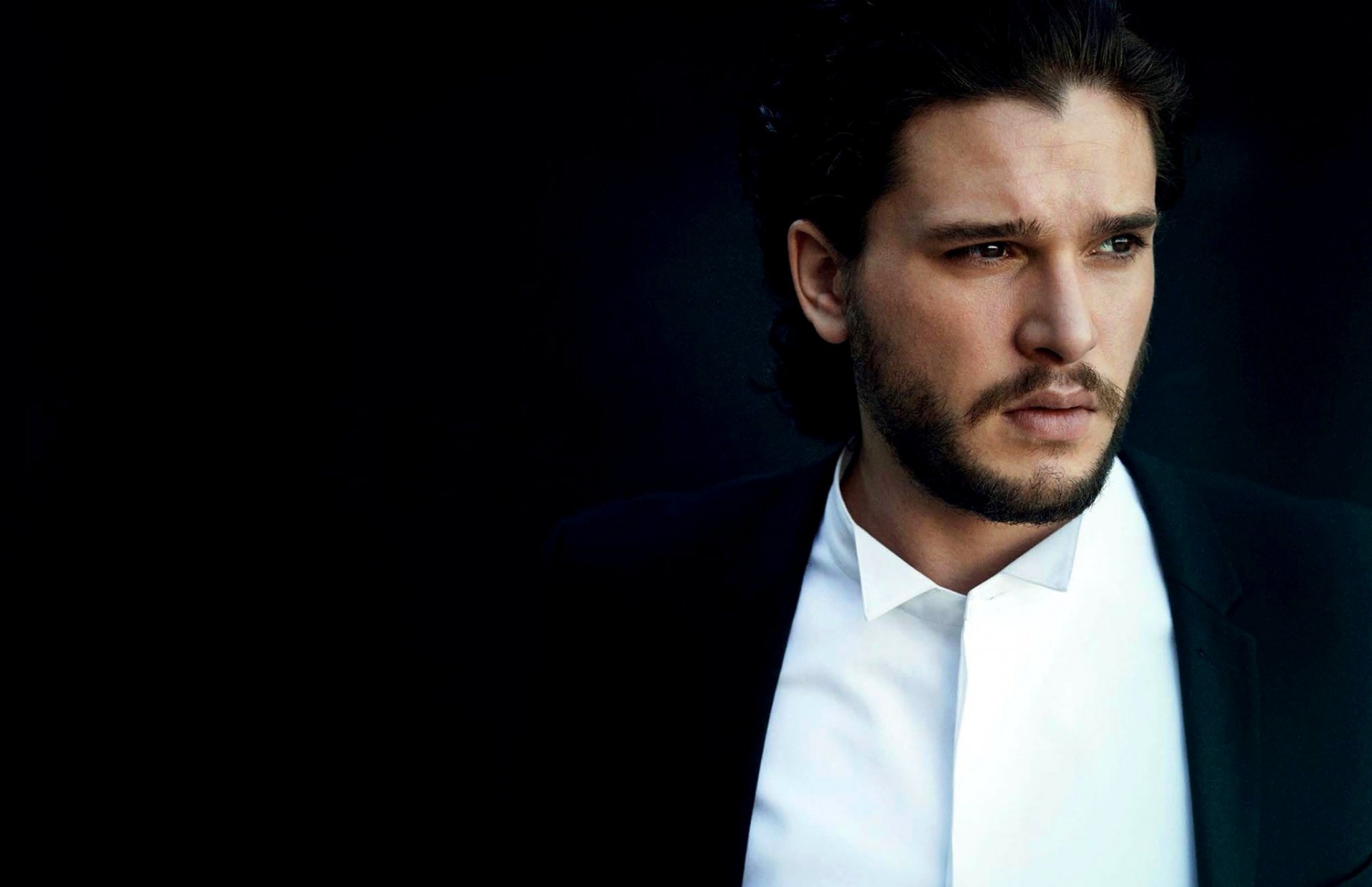 set harrington kit harington harington attore uomo camicia faccia sguardo