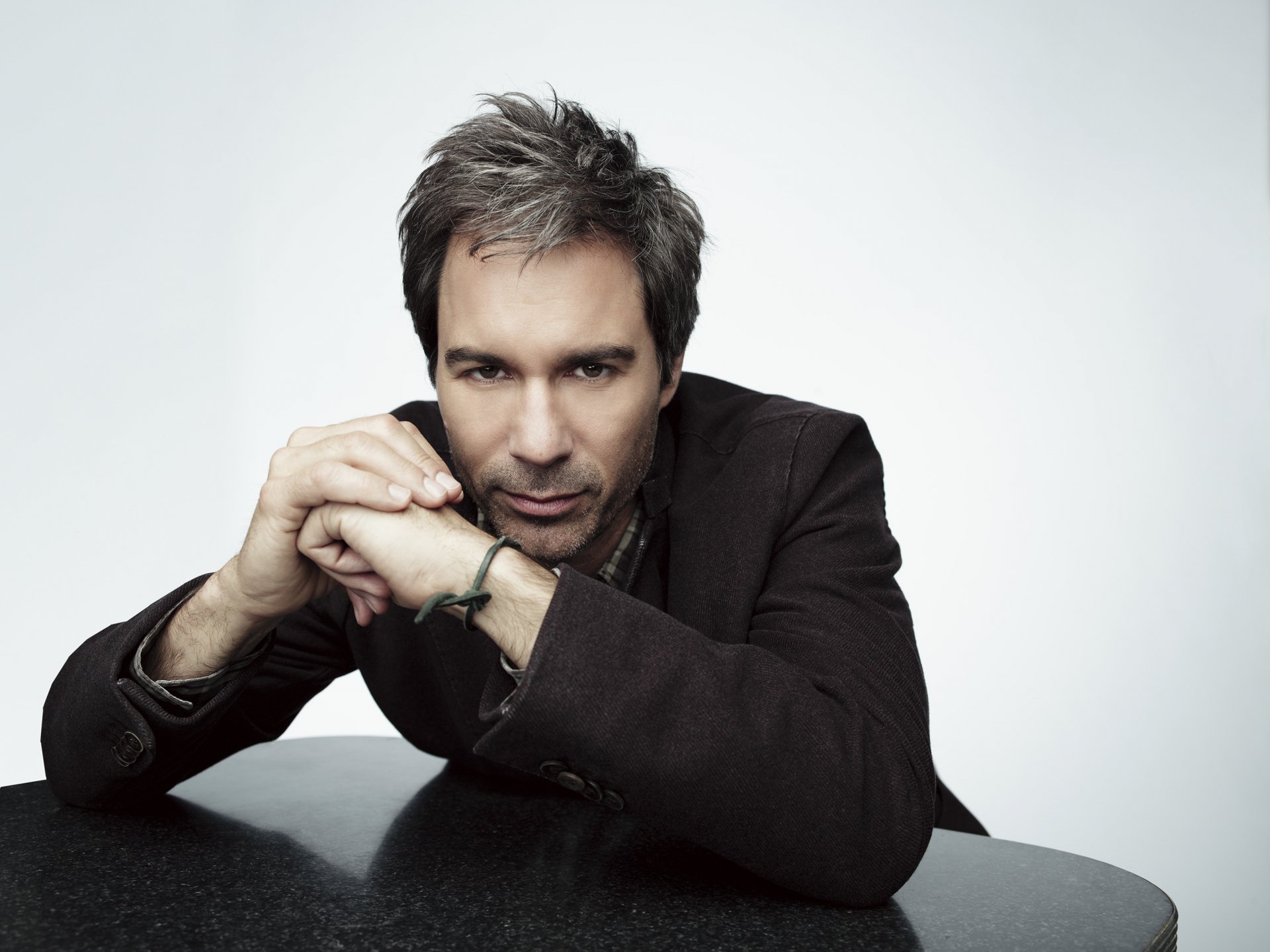 eric mccormack ritratto