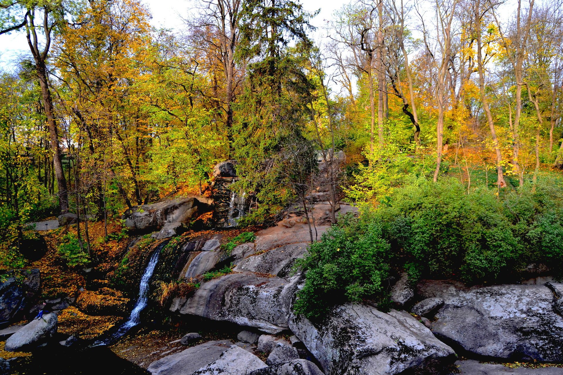 ukraine uman national dendrological sofiyivka park autumn