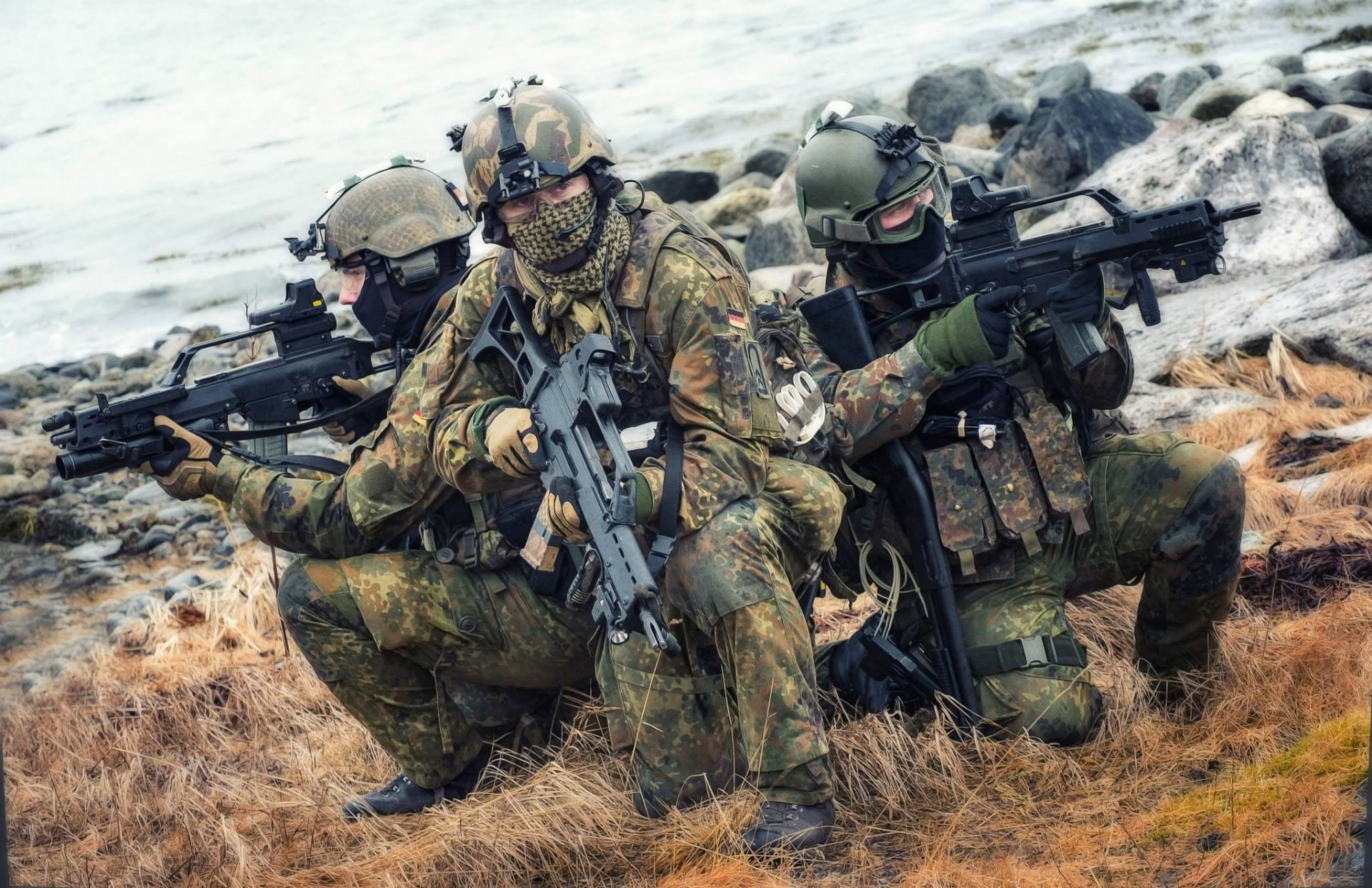 soldati bundeswehr germania equipaggiamento hk g36 assalto fucile erba