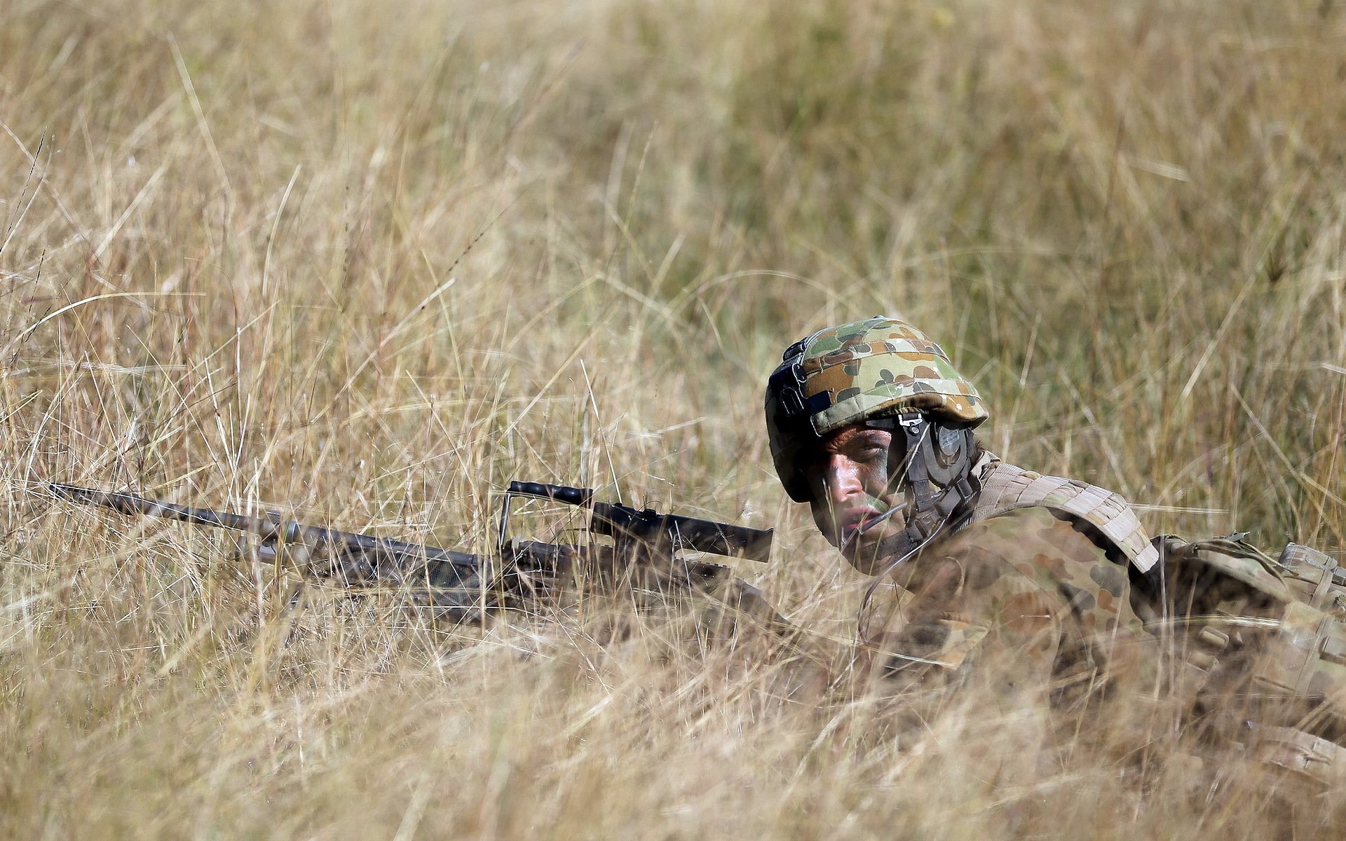 soldado armas ejército