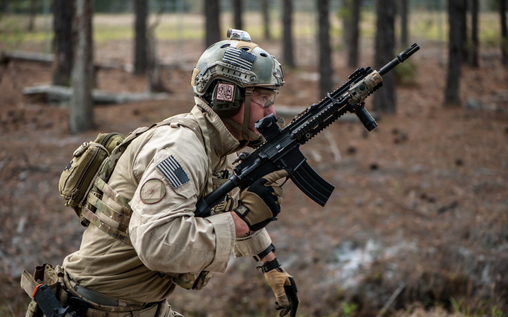 soldats armes exercices