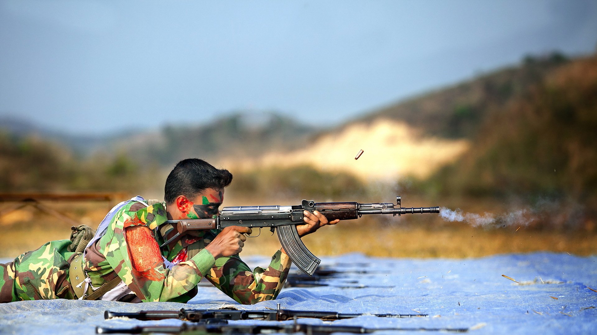 bangladesch armee soldat waffe