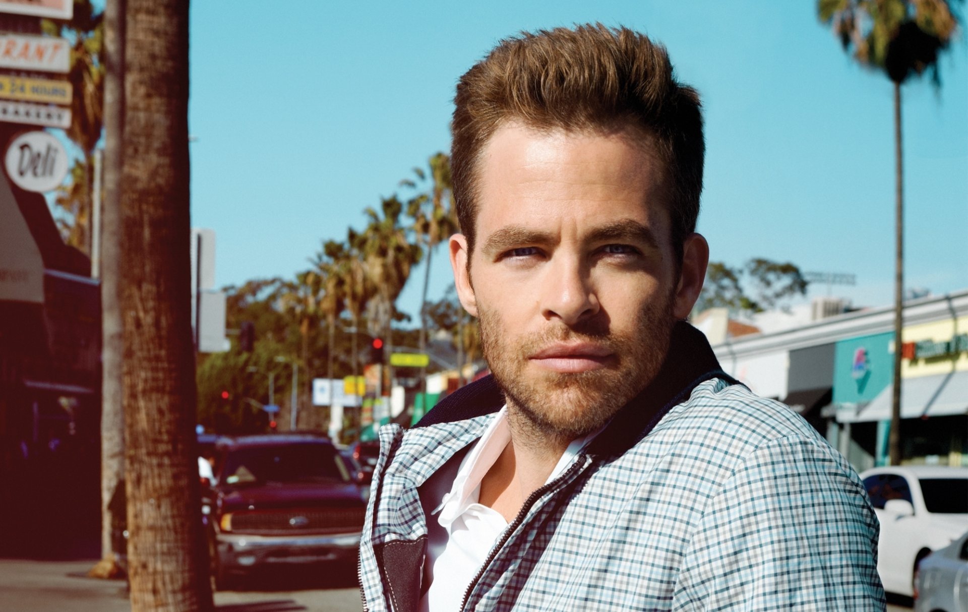 chris pine attore maschio